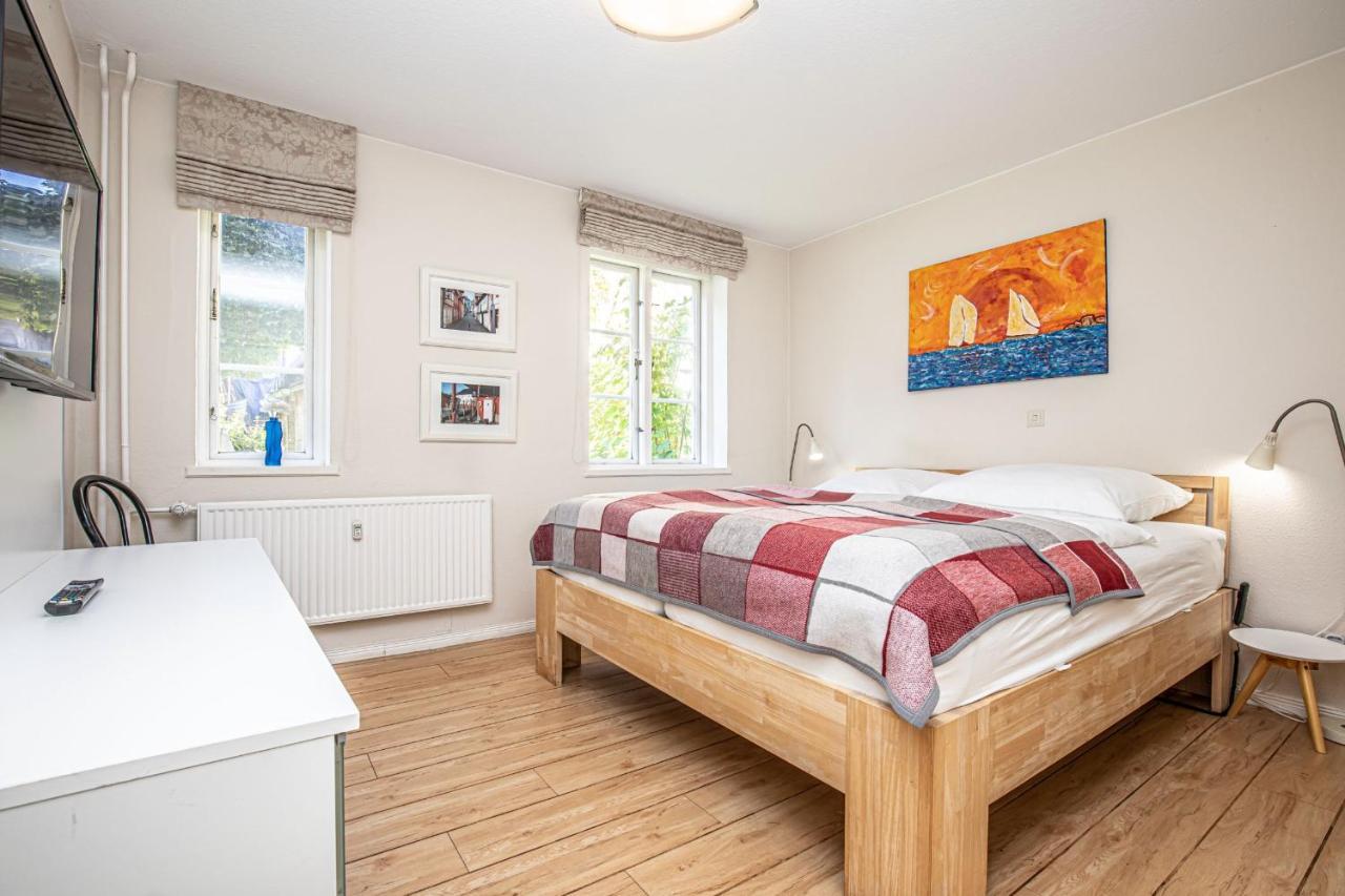Fewo1846 - Gerty Molzen - Komfortable 2-Zimmer-Wohnung Mit Terrasse Im Stadtzentrum Flensburgo Exterior foto
